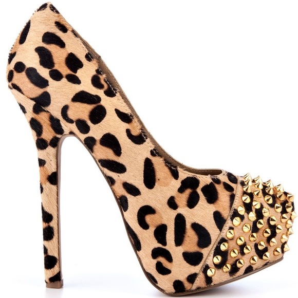 Steve Madden “Bolddd” Leopard Print Heels - Picture 2 of 3